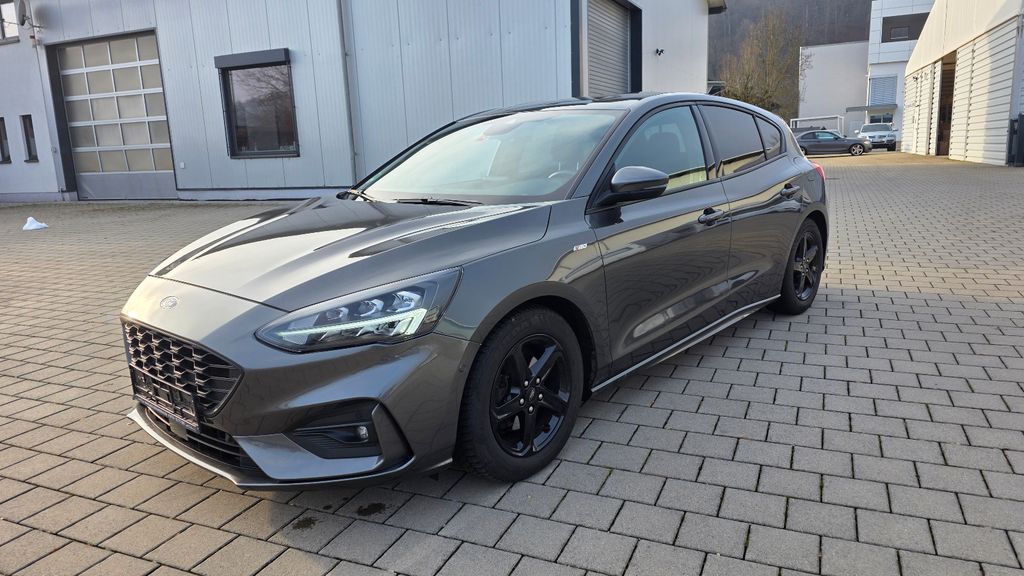 Ford Focus 88.900 km 14.900 &euro; Wutöschingen 79793