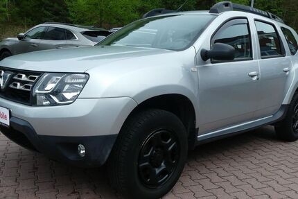 Dacia Duster 105.350 km 11.990 &euro; Schneeberg 08289