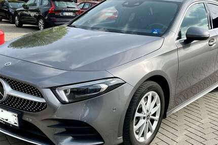 Mercedes-Benz A 250 65.700 km 22.700 &euro; Alpen 46519