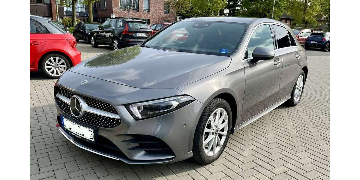 Mercedes-Benz A 250 65.700 km 22.700 &euro; Alpen 46519