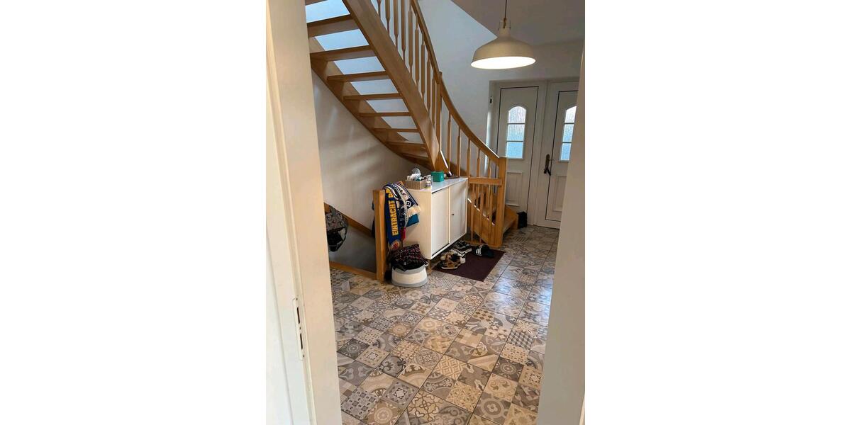 Einfamilienhaus Müncheberg - 6 Zimmer, 215 m&sup2;, 450.000&euro; | Angebot:26818482