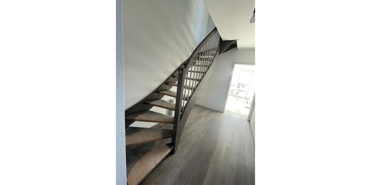 Reihenhaus Oldenburg Eversten - 6 Zimmer, 135 m&sup2;, 1.850&euro; | Angebot:25364112