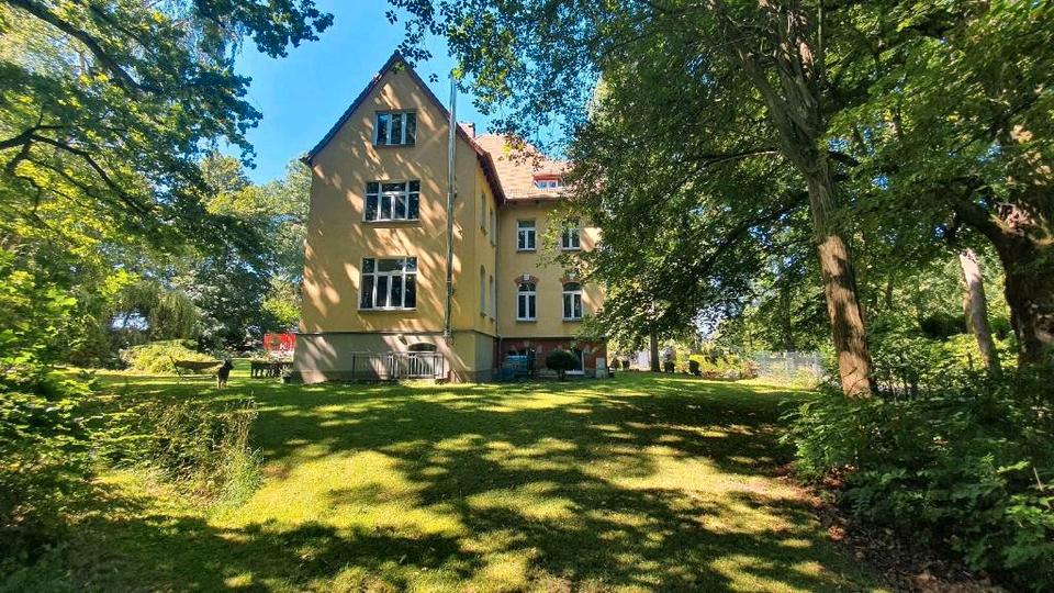 Villa Pausa-Mühltroff Mühltroff - 9 Zimmer, 220 m&sup2;, 2.650&euro; | Angebot:26365581