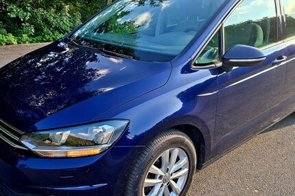 VW Touran 165.948 km 11.999 &euro; Drebach 09430