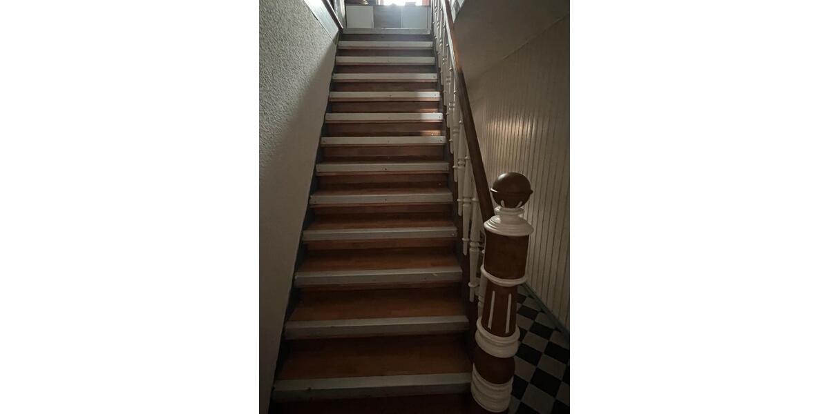 Mehrfamilienhaus, Wohnhaus Oldenburg Ziegelhof - 10 Zimmer, 202 m&sup2;, 189.500&euro; | Angebot:26037473