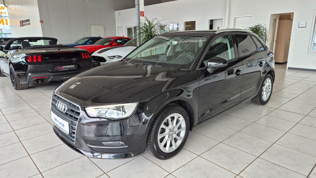 Audi A3 127.290 km 10.950 &euro; Arnsberg 59759