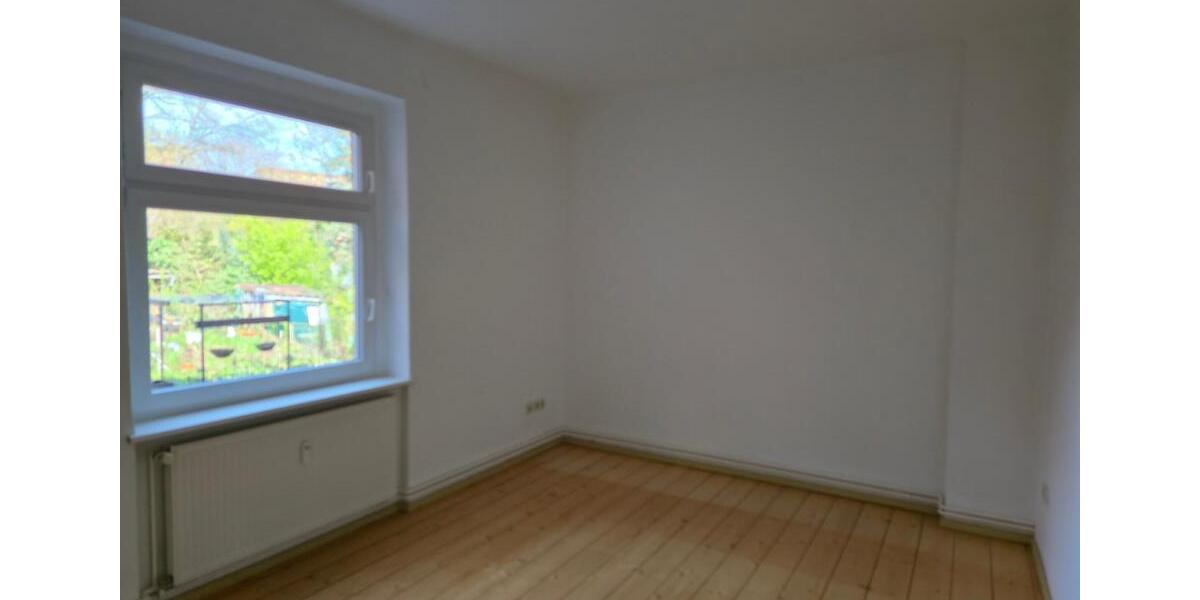 Etagenwohnung Aschersleben - 4 Zimmer, 81 m&sup2;, 425&euro; | Angebot:26443163