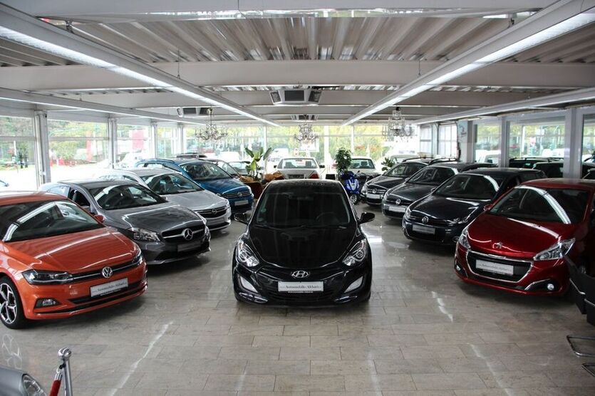 i30