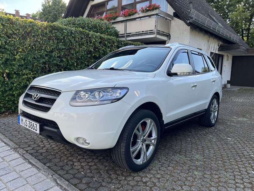 Hyundai SANTA FE 135.300 km 8.999 € Armstorf 84427