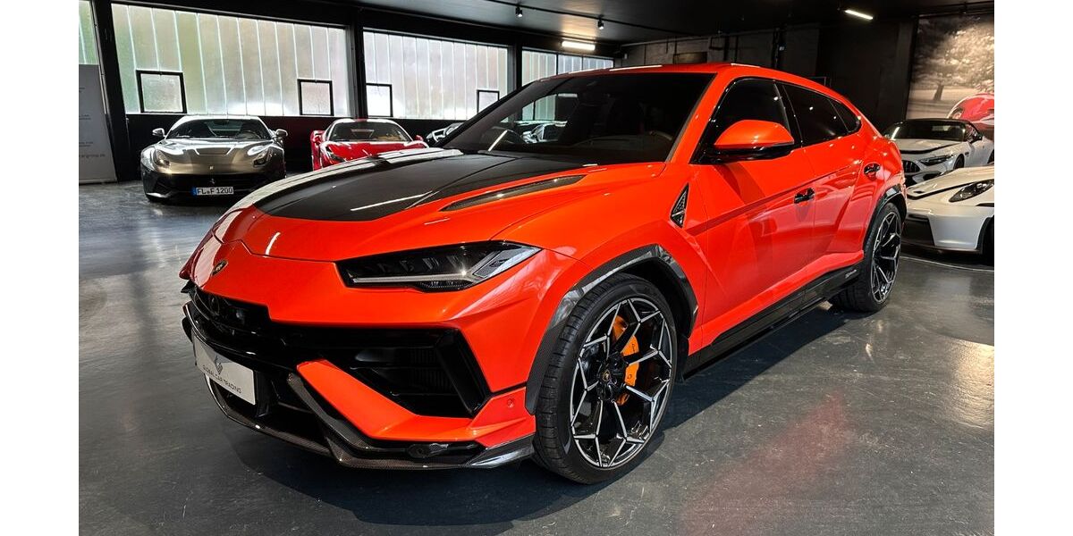 Lamborghini Urus 9.018 km 333.000 &euro; Flensburg 24937