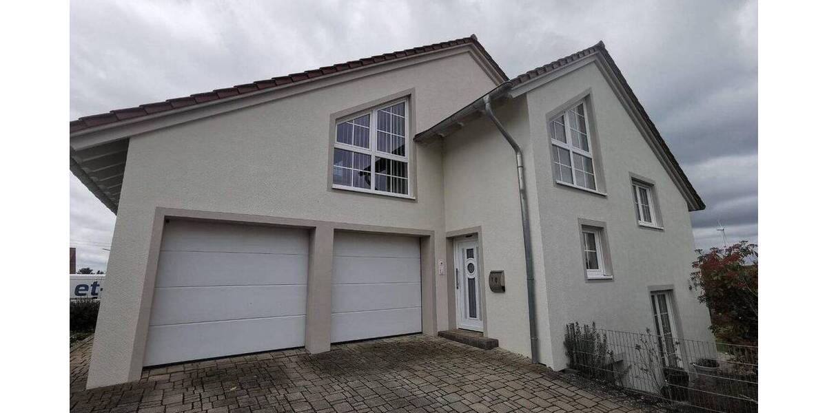 Einfamilienhaus Gilzem - 7 Zimmer, 240 m&sup2;, 650.000&euro; | Angebot:26903813