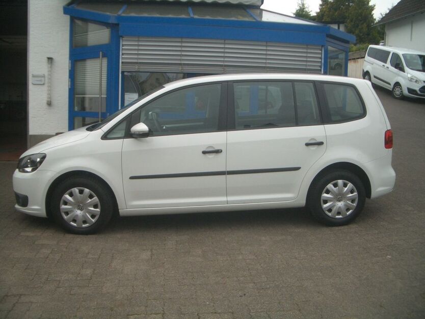VW Touran 171.000 km 6.990 € Attendorn-Repe 57439