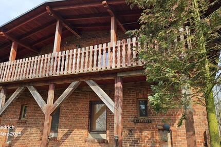 Haus Lebus - 6 Zimmer, 210 m&sup2;, 159.000&euro; | Angebot:27086797