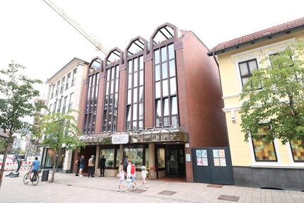 Repräsentative Büro-Praxiseinheit mit Aufzug und Pkw-Stellplätzen in der Fußgängerzone zimmer