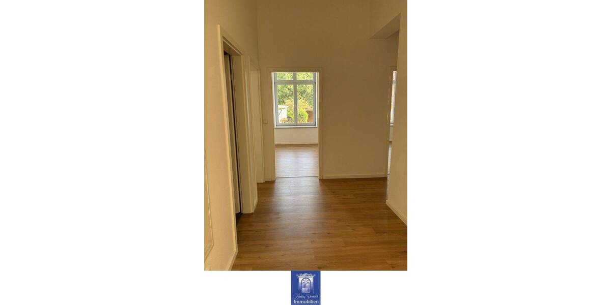 Etagenwohnung Großröhrsdorf - 4 Zimmer, 94 m&sup2;, 798&euro; | Angebot:26826670