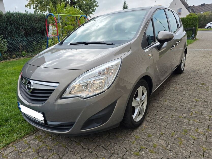Opel Meriva 118.000 km 6.000 € Euskirchen 53879