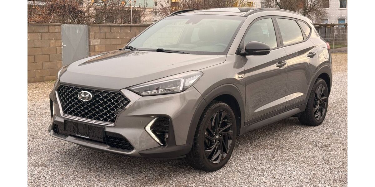 Hyundai TUCSON 99.156 km 19.990 &euro; Düren 52351