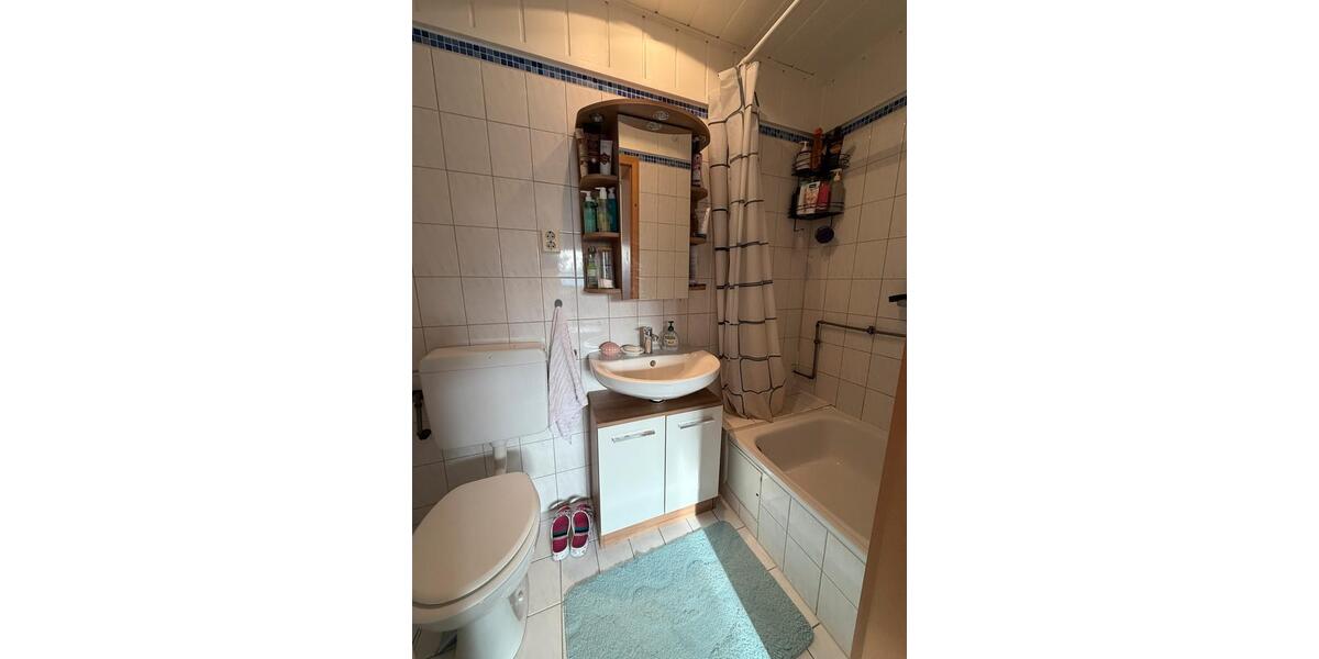 Dachgeschoßwohnung Geilenkirchen - 3 Zimmer, 51 m&sup2;, 780&euro; | Angebot:25397364