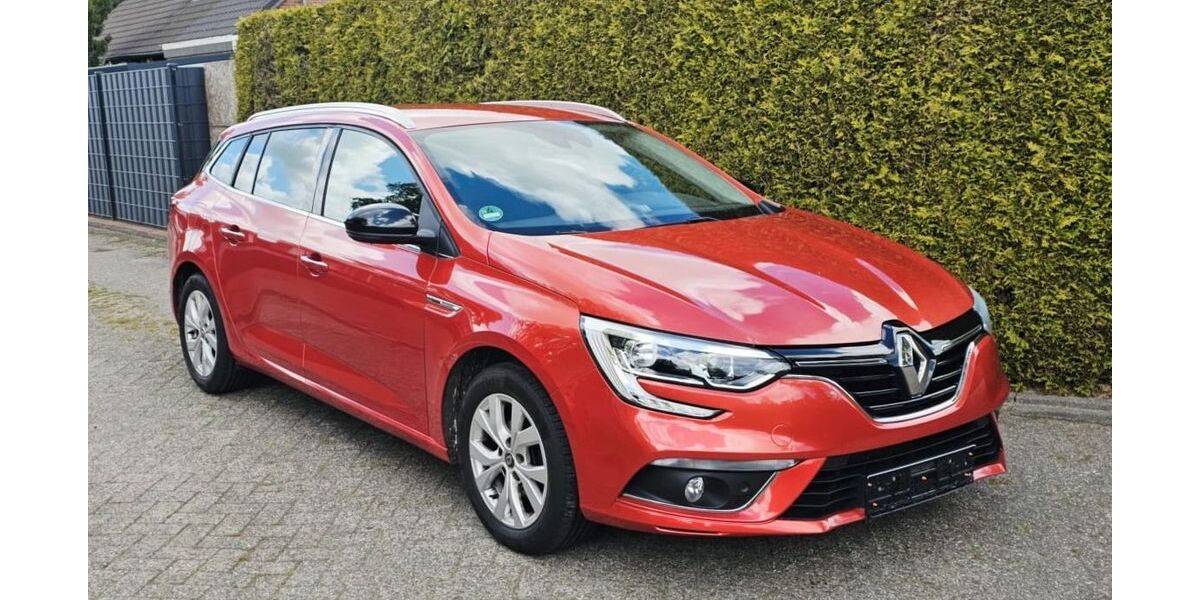 Renault Megane 120.000 km 9.300 &euro; Hage 26524