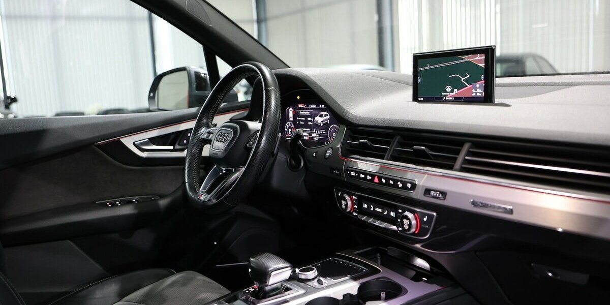 Audi Q7 3.0 TDI Q S-LINE SPORT PLUS / VOLLAUSSTATTUNG 159.000 km 33.777 &euro; Hamm 59077