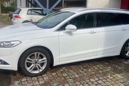 Ford Mondeo 82.500 km 15.750 &euro; Burgthann 90559