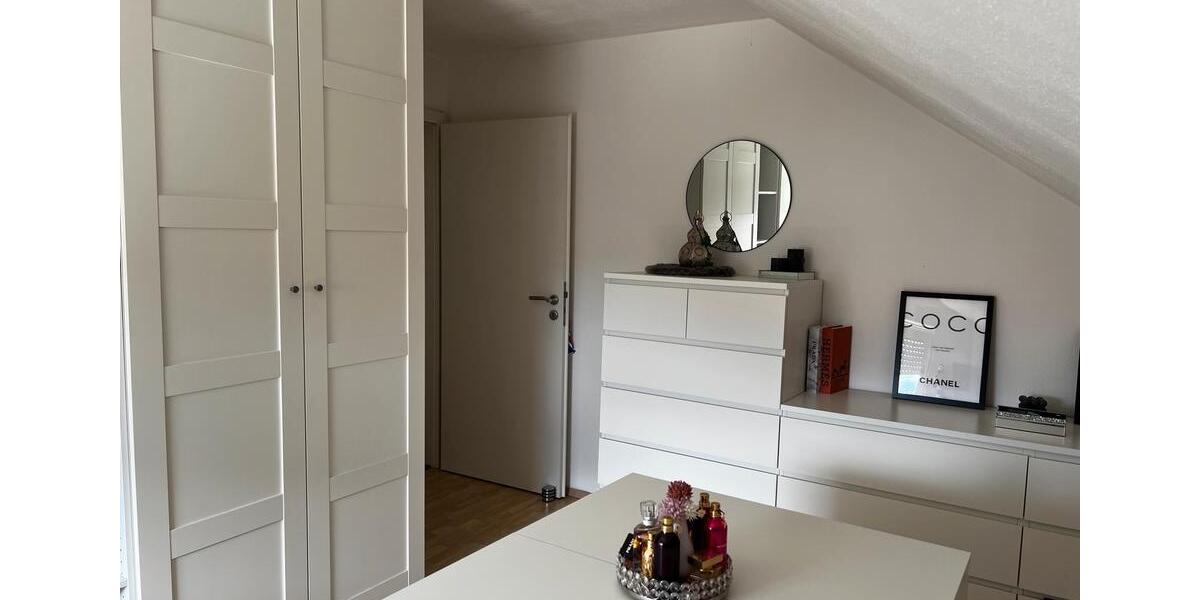 Dachgeschoßwohnung Meitingen - 3 Zimmer, 65 m&sup2;, 850&euro; | Angebot:26678749