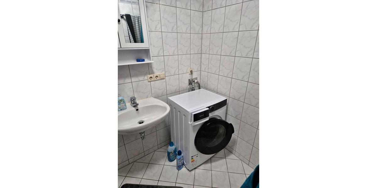 Etagenwohnung Cottbus - 1.5 Zimmer, 34 m&sup2;, 500&euro; | Angebot:26476250