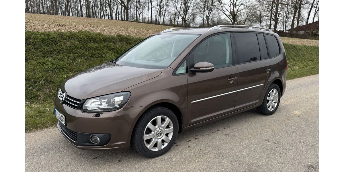 VW Touran 289.500 km 6.290 &euro; Tettenweis 94167