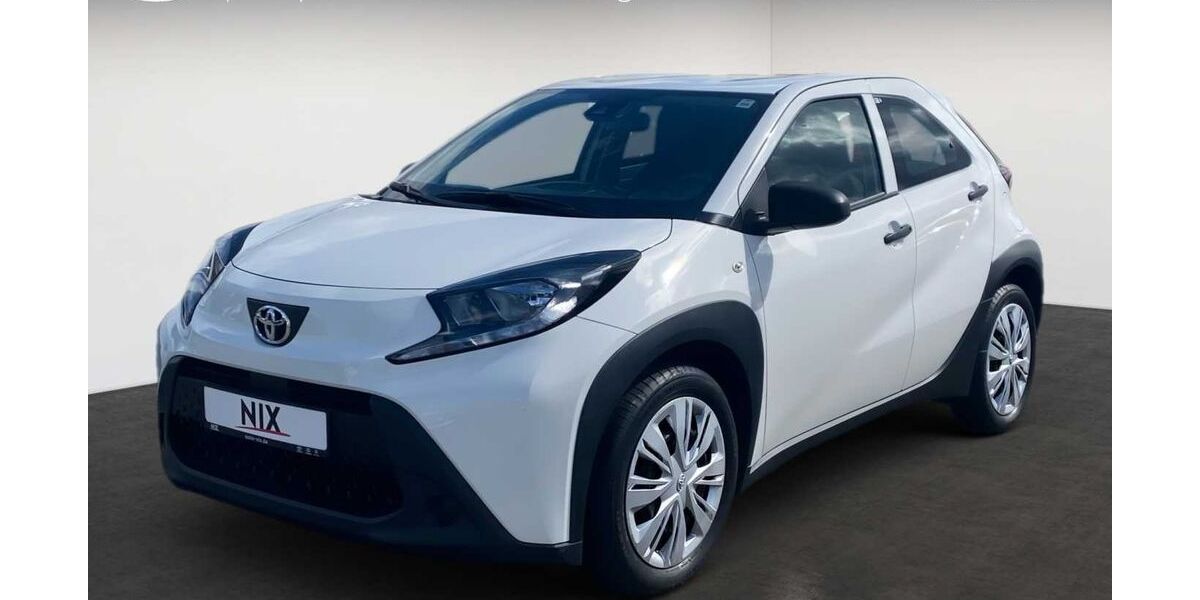 Toyota Aygo (X) 42.332 km 12.990 &euro; Offenbach 63071