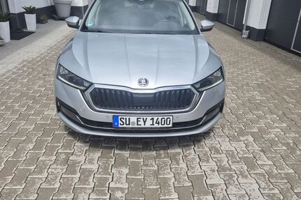 Skoda Octavia 197.000 km 14.599 &euro; swisttal miel 53913