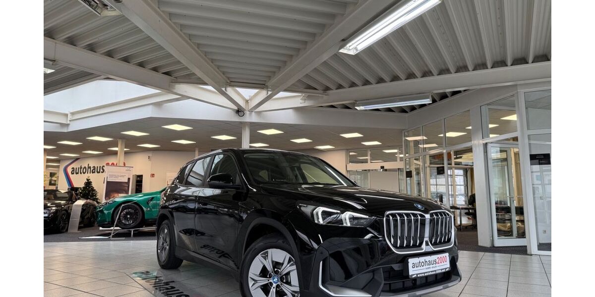 BMW iX1 24.560 km 32.950 &euro; Hamm 59065