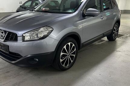 Nissan Qashqai 150.000 km 6.990 &euro; München 81929