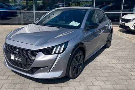 Peugeot 208 15.100 km 21.990 &euro; Landau 76829