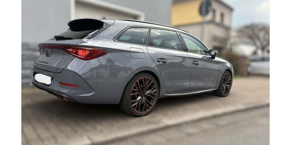 Cupra Leon 68.010 km 22.900 &euro; Illingen 66557