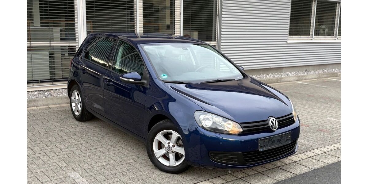 VW Golf 78.400 km 7.990 &euro; Dillenburg 35683