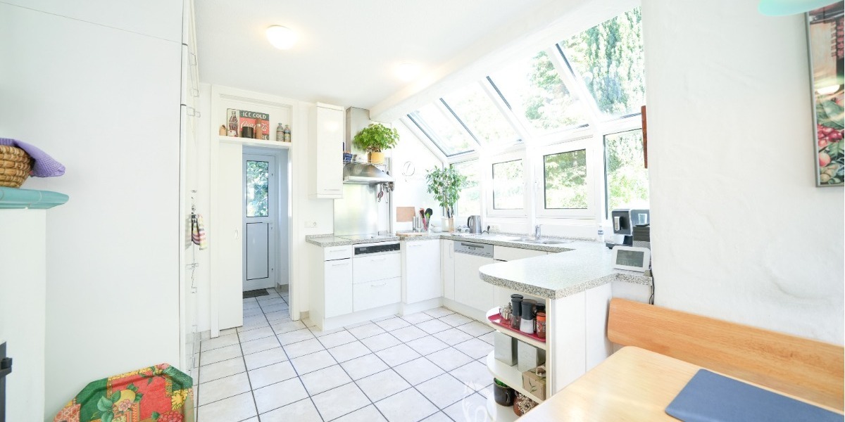 *reserviert* Attraktives Architekten-Einfamilienhaus mit Einliegerwohnung und herrlichem Garten - Einfamilienhaus Wertheim | Angebot:27081421
