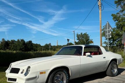 Chevrolet Camaro 76.000 km 16.500 &euro; Bergen Rügen 18528