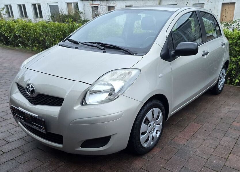 Yaris