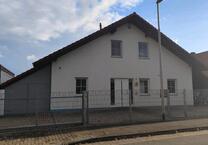 Charmantes Zweifamilienhaus (Bj: 2004) in MI-Hahlen zu vermieten!