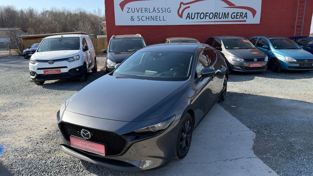 Mazda 3 142.890 km 11.990 &euro; Gera 07546