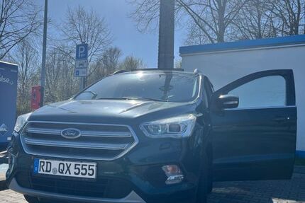 Ford Kuga 141.000 km 12.000 &euro; Nortorf 24589