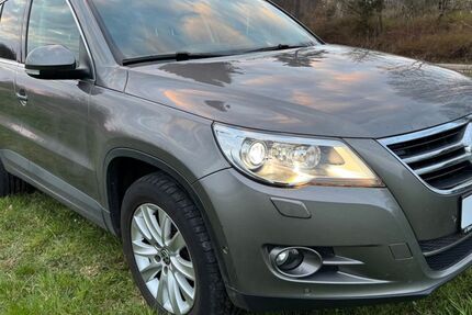 VW Tiguan 118.480 km 9.990 &euro; Losheim am See 66679