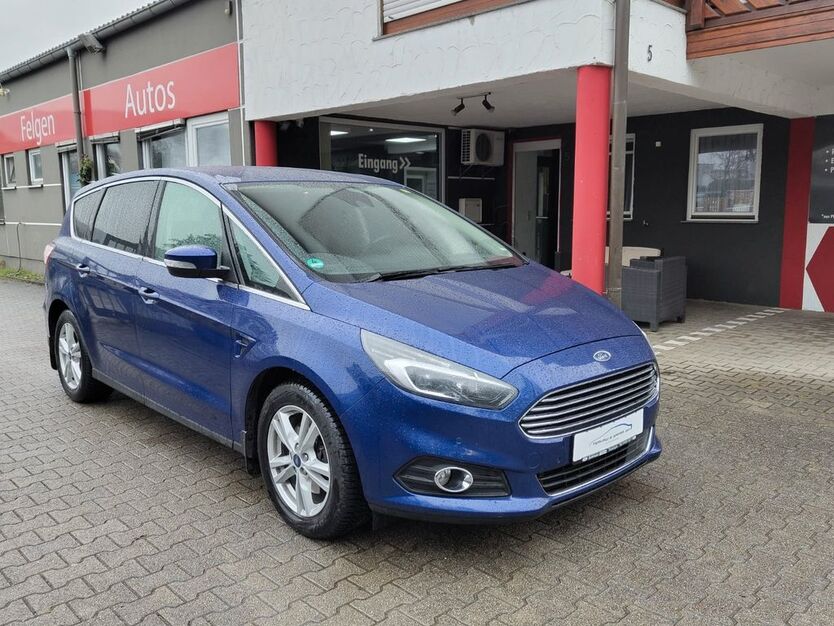 Ford Galaxy 164.000 km 14.700 € Remshalden 73630