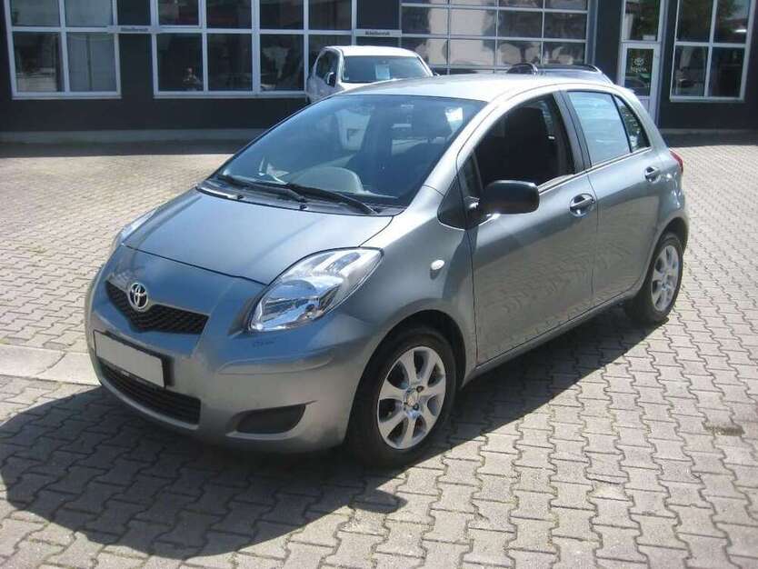 Yaris