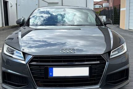 Audi TT 149.000 km 19.900 &euro; Delbrück 33129