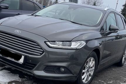 Ford Mondeo 150.000 km 8.600 &euro; Werdau 08412