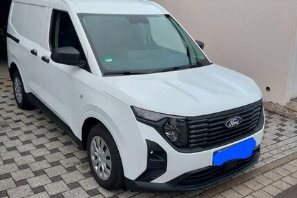 Ford Transit Courier 10.980 km 19.000 &euro; Bischweier 76476