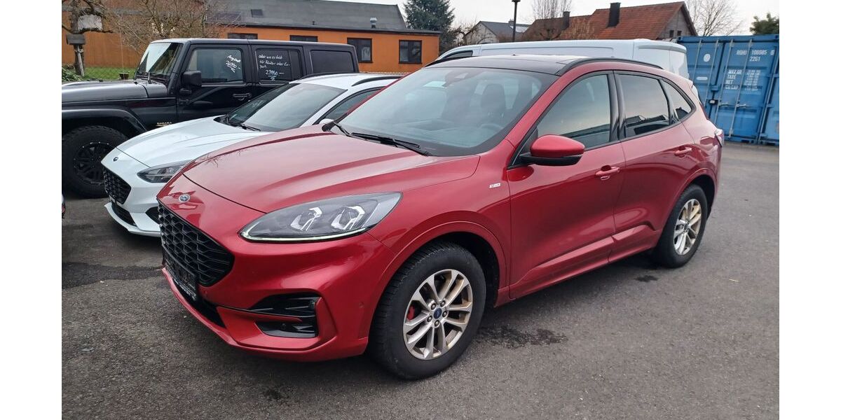 Ford Kuga 135.500 km 23.990 &euro; Wiesau 95676