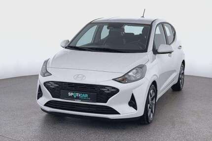 Hyundai i10 1.606 km 17.470 &euro; Uslar 37170