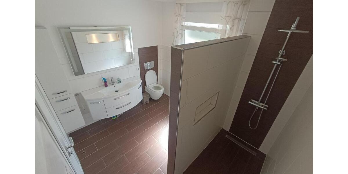 Mehrfamilienhaus, Wohnhaus Höheinöd - 7.5 Zimmer, 263 m&sup2;, 399.000&euro; | Angebot:26997468